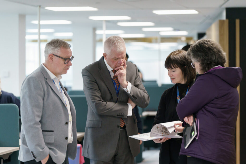 Vice Chancellor and Chief Executive, Sir David Bell takes a tour of the new facilities at the University of Sunderland’s Murray Health Library